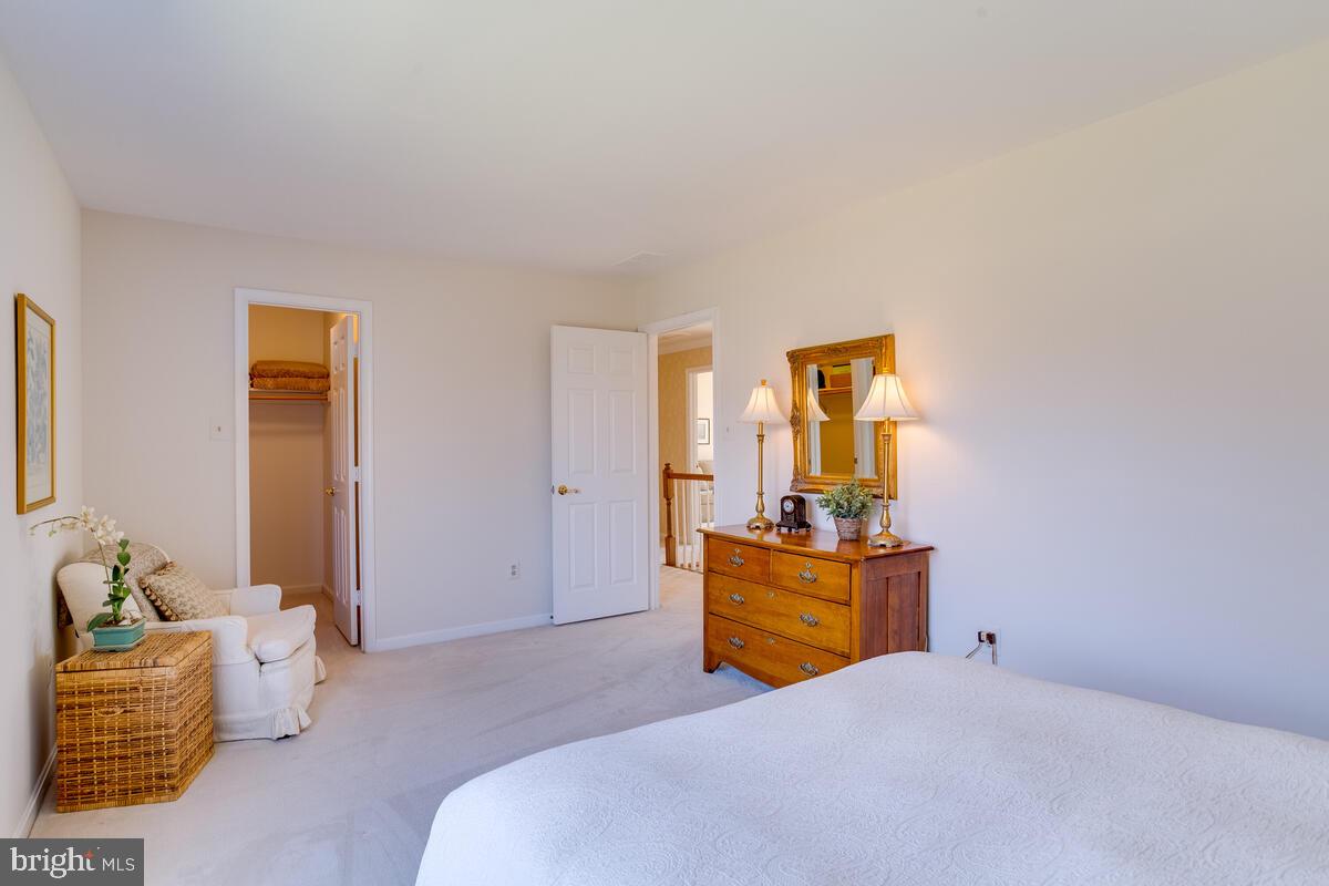 AMBER MEADOWS - Residential