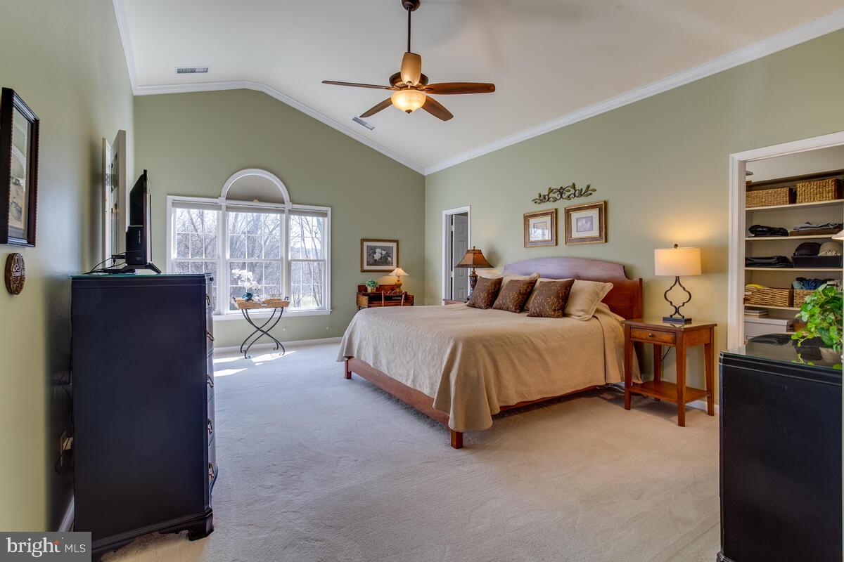 AMBER MEADOWS - Residential