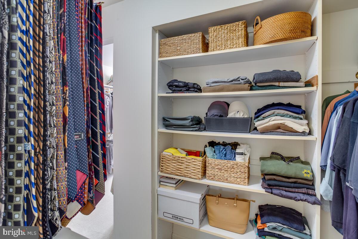 AMBER MEADOWS - Residential