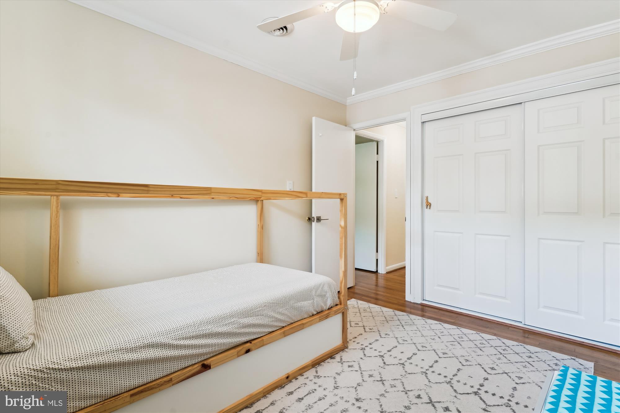 REGENCY ESTATES - Residential