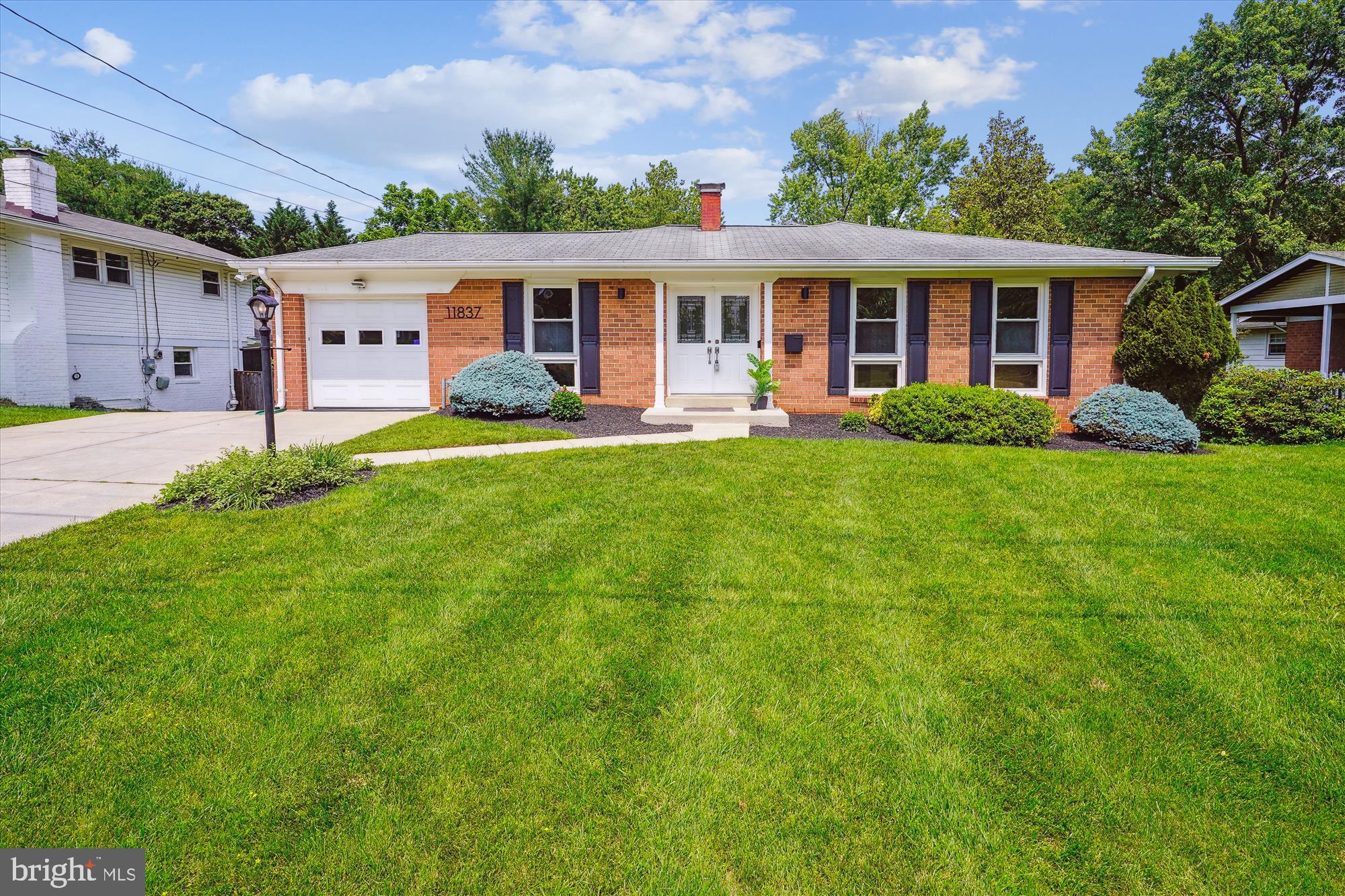 REGENCY ESTATES - Residential