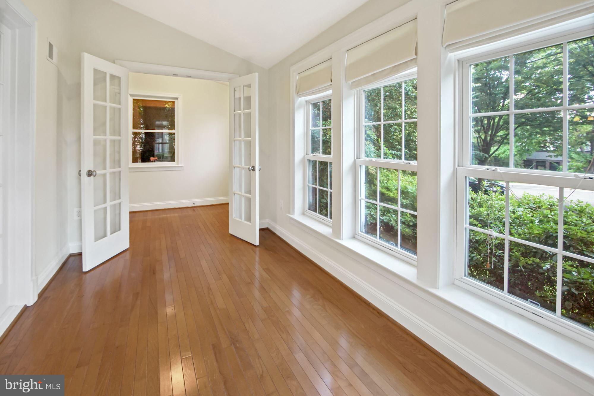 CHEVY CHASE - Residential Lease