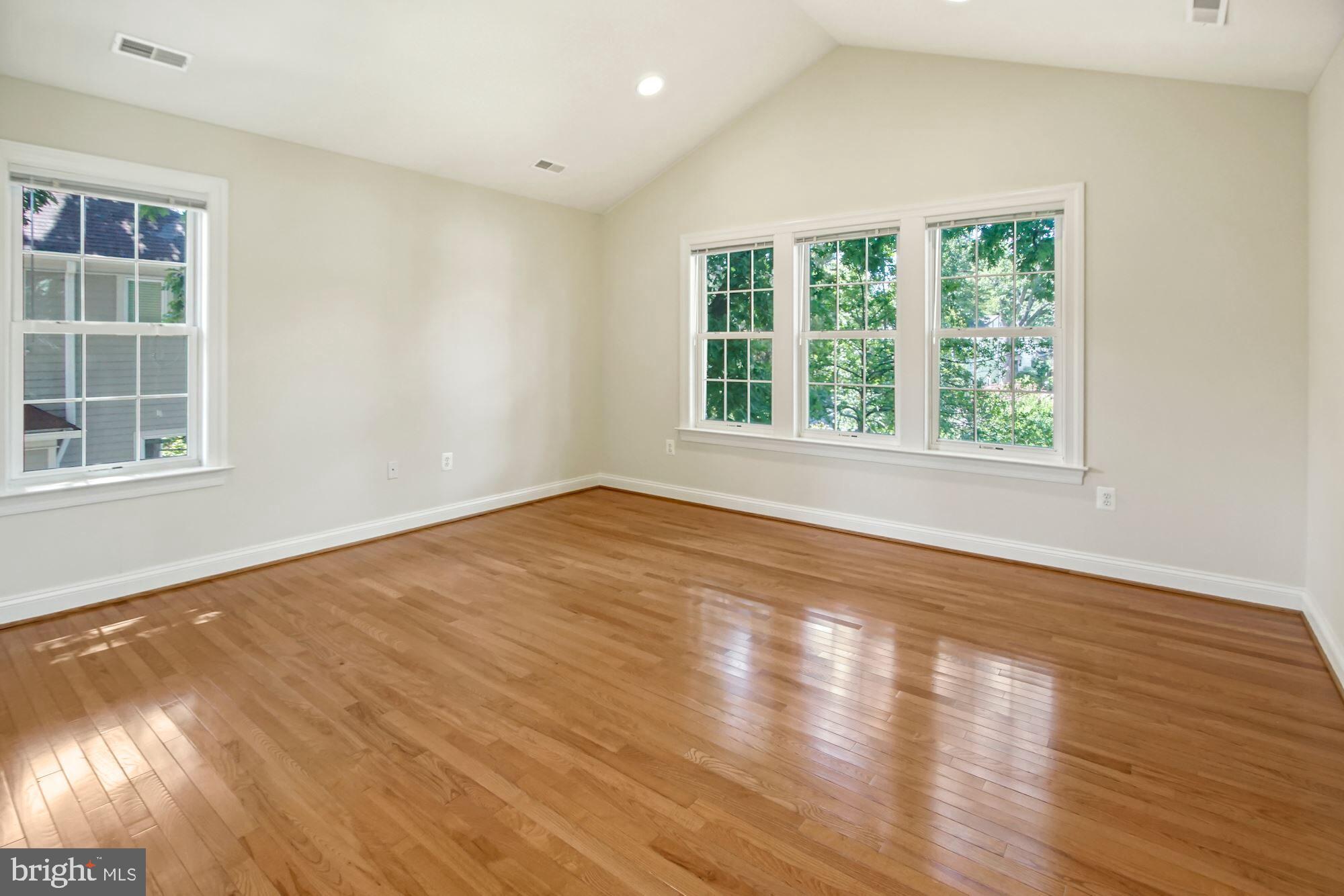 CHEVY CHASE - Residential Lease