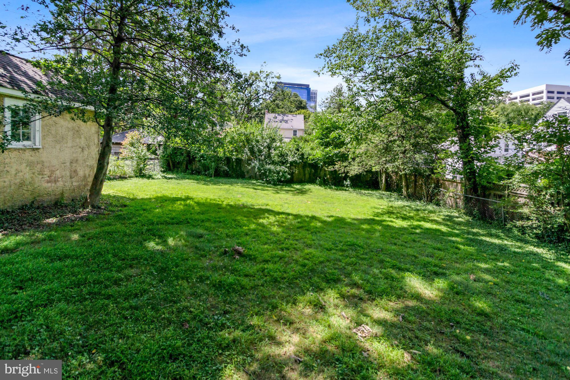 CHEVY CHASE - Residential Lease