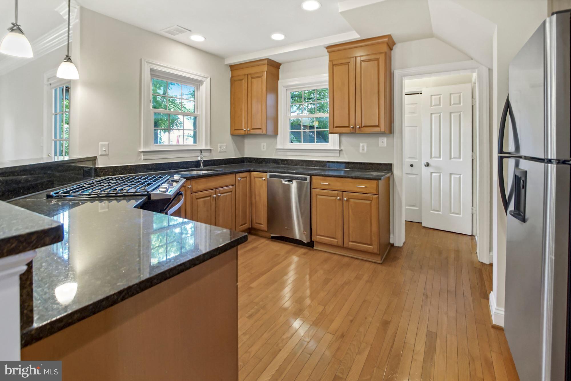 CHEVY CHASE - Residential Lease