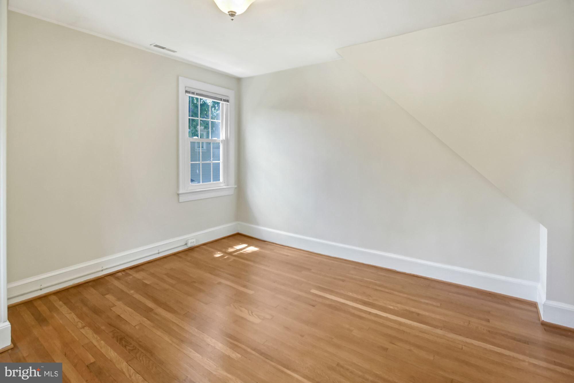 CHEVY CHASE - Residential Lease