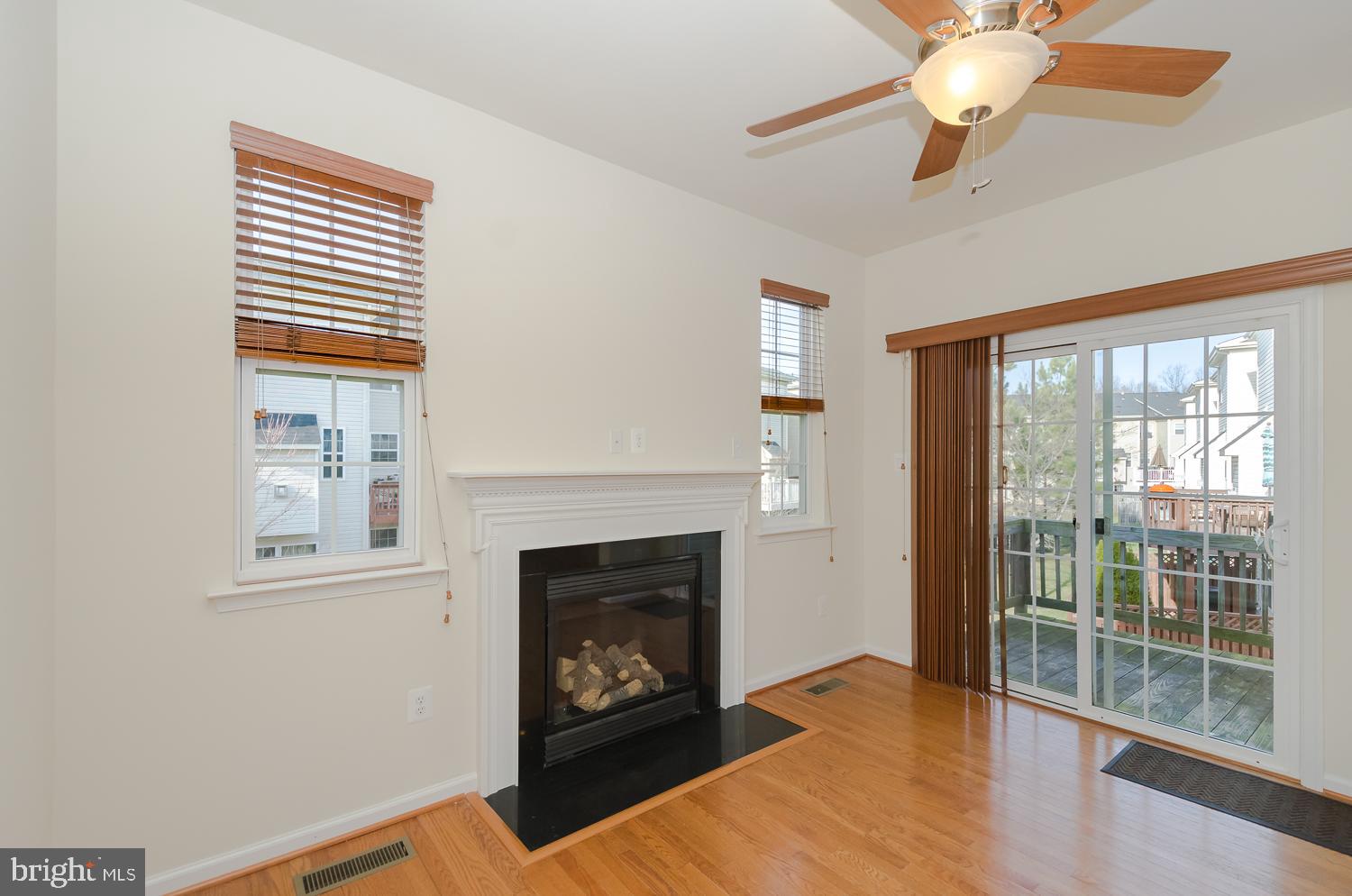 TANYARD SPRINGS - Residential Lease