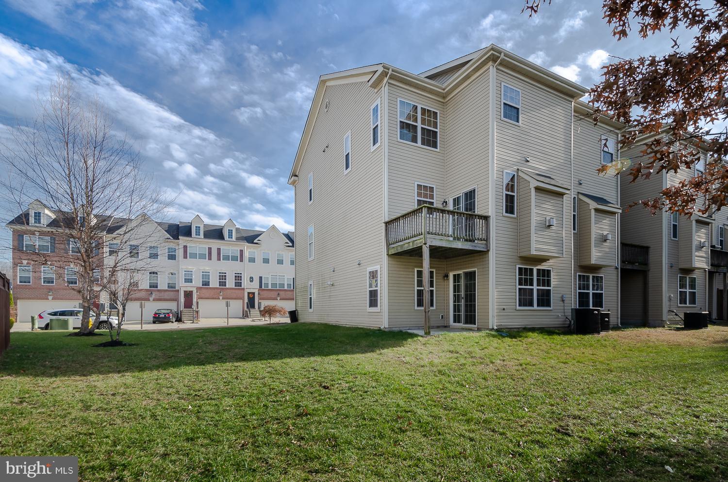 TANYARD SPRINGS - Residential Lease