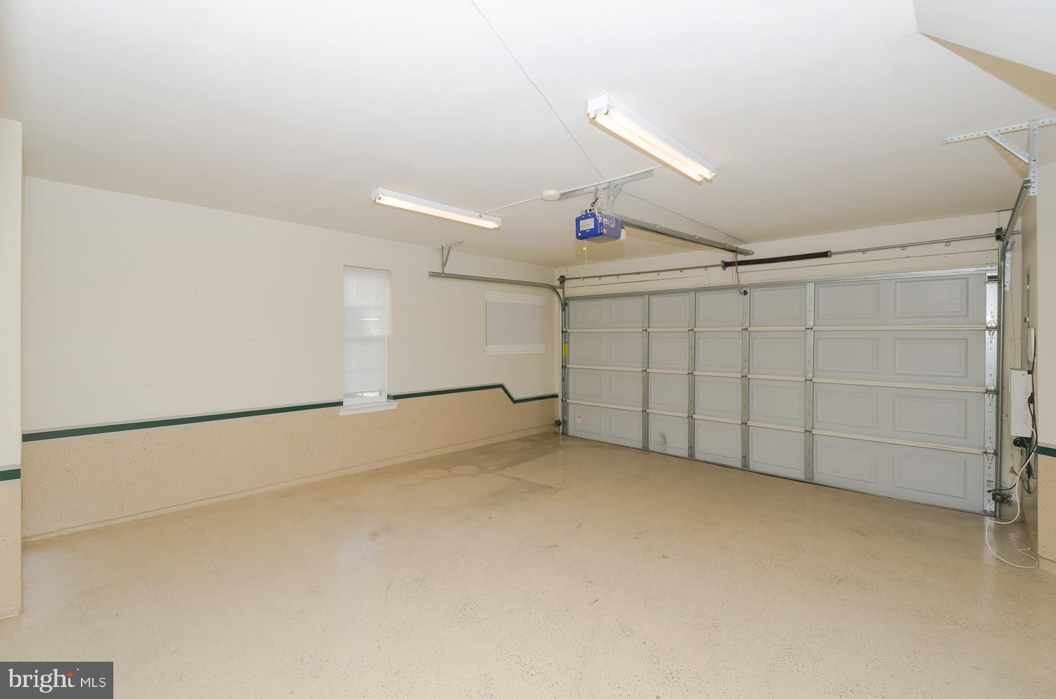 TANYARD SPRINGS - Residential Lease