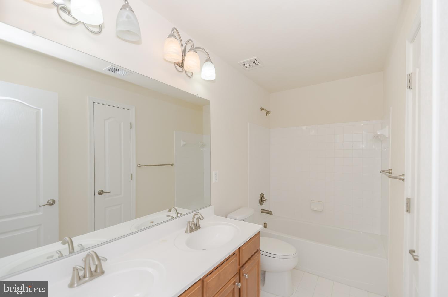 TANYARD SPRINGS - Residential Lease