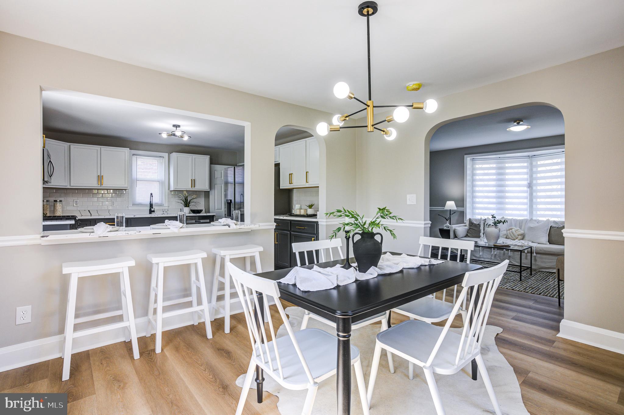 HOMECREST - Residential