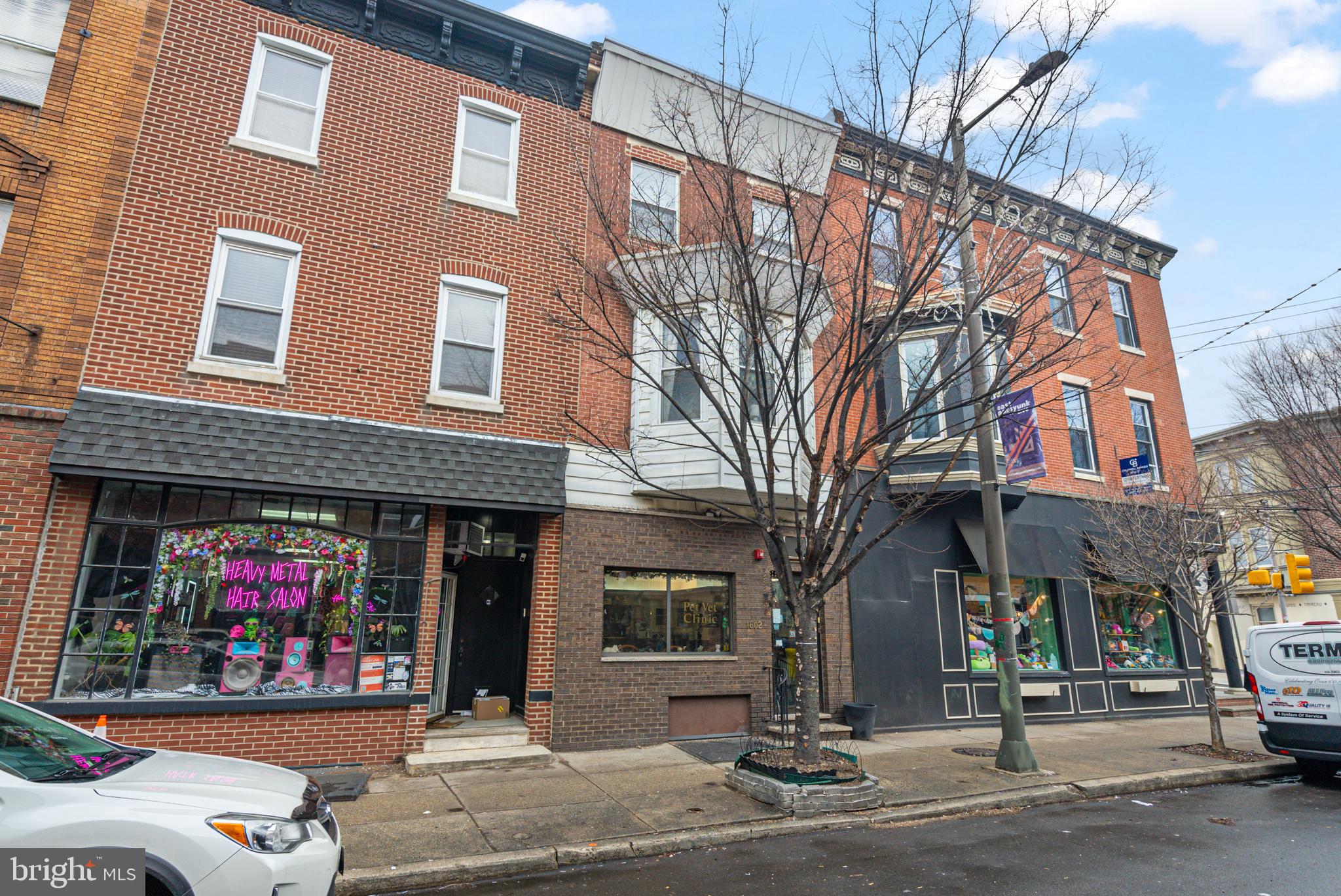 1602 E PASSYUNK AVENUE