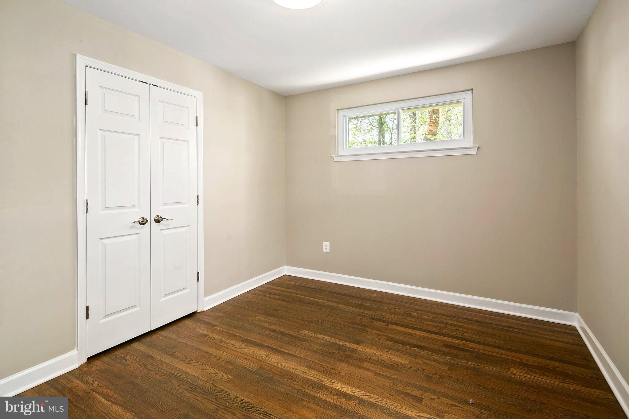 KINGS PARK WEST - Residential