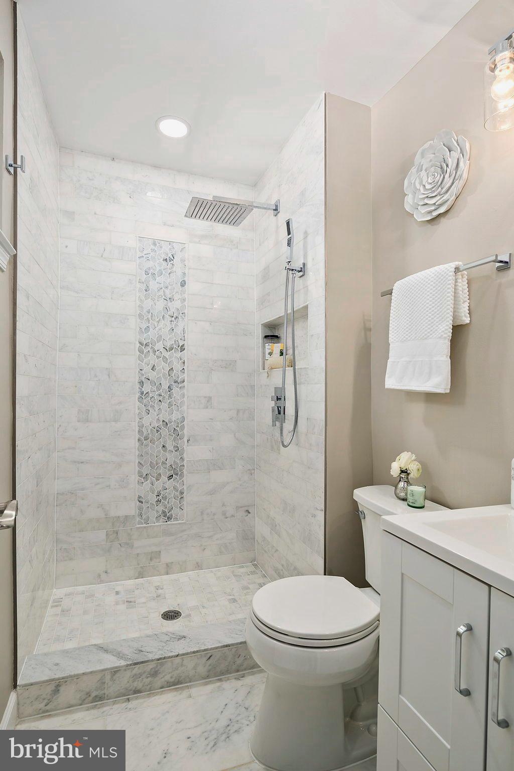 KINGS PARK WEST - Residential