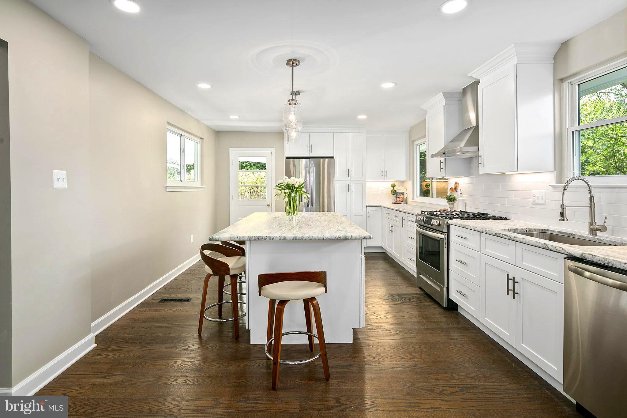 KINGS PARK WEST - Residential