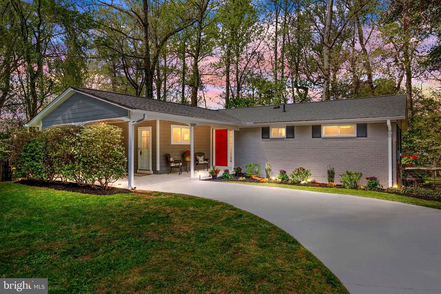 WELCOME to 5202 Ellington Court.  Tucked away  on private, quiet cul-de-sac in the heart of the very sought after Kings Park West.  This light, bright beauty has been completely renovated and is so ready for her new family.
4 bedrooms / 3 full baths, gourmet kitchen with expansive 7ft. island, tons of counter space iced with the most beautiful leathered granite.  Under counter lighting, recessed lights throughout, new doors and hardware.  Refinished hardwood floors on entire main level, built-in electric fireplace, vaulted ceilings and stunning 12 ft Anderson sliding door brings the light and nature inside while opening to an enormous outdoor living space. 

Completely open yet intimate floor plan perfect for every day living as well as entertaining.  3 nice sized bedrooms and 2 brand new bathrooms complete the first level.  The walk-out basement offers a large area for playing, watching movies, with a little private space for office or studying.  Private 4th bedroom with built in storage,  3rd bath and laundry room with storage.

Beautiful, well established and welcoming neighborhood with many amenities, Lake Royal, paths, pool / tennis memberships, playgrounds, highly rated schools, close to VRE, Saturday morning Farmers Market, dining, shopping, theater and sports that only our Nations Capital can provide.    

Roof is 3 yrs old.  Newer HVAC and Hot water heater. New gas line,  Owner / Agent