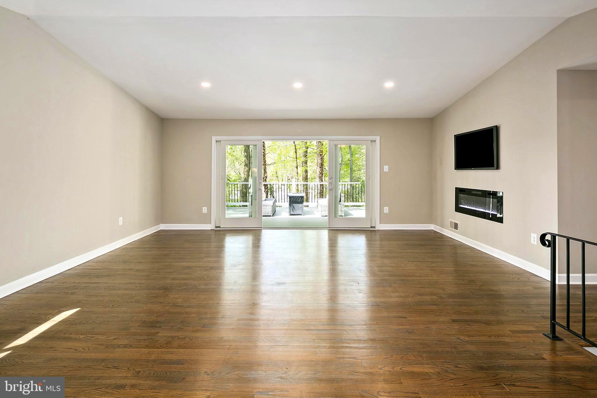 KINGS PARK WEST - Residential