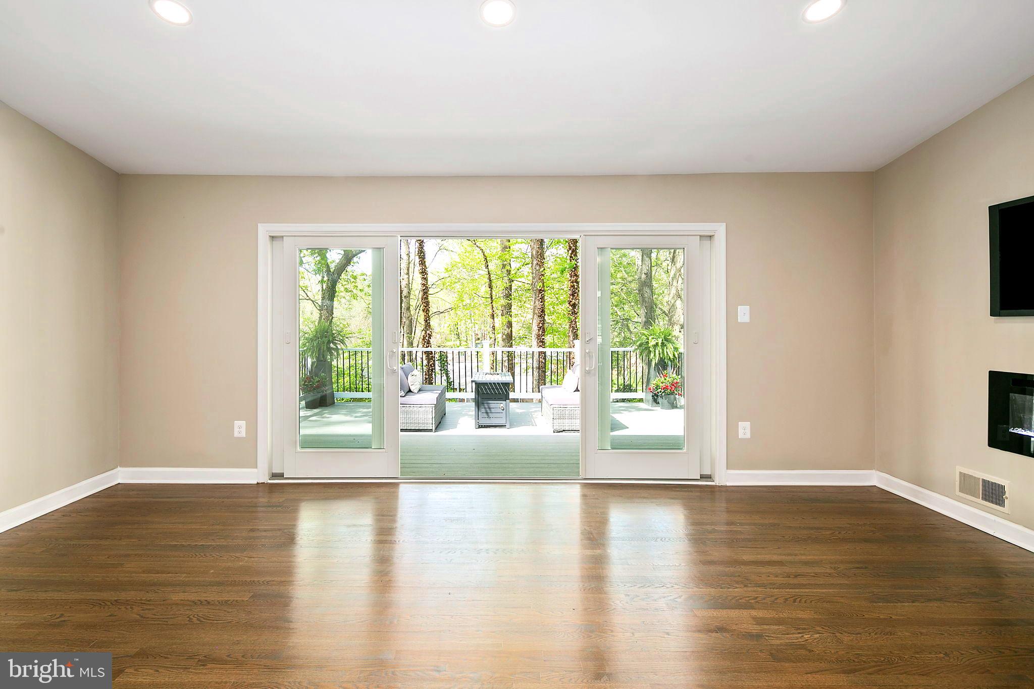 KINGS PARK WEST - Residential