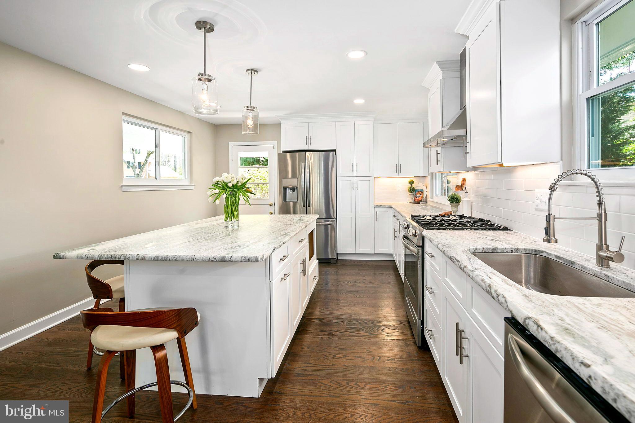 KINGS PARK WEST - Residential