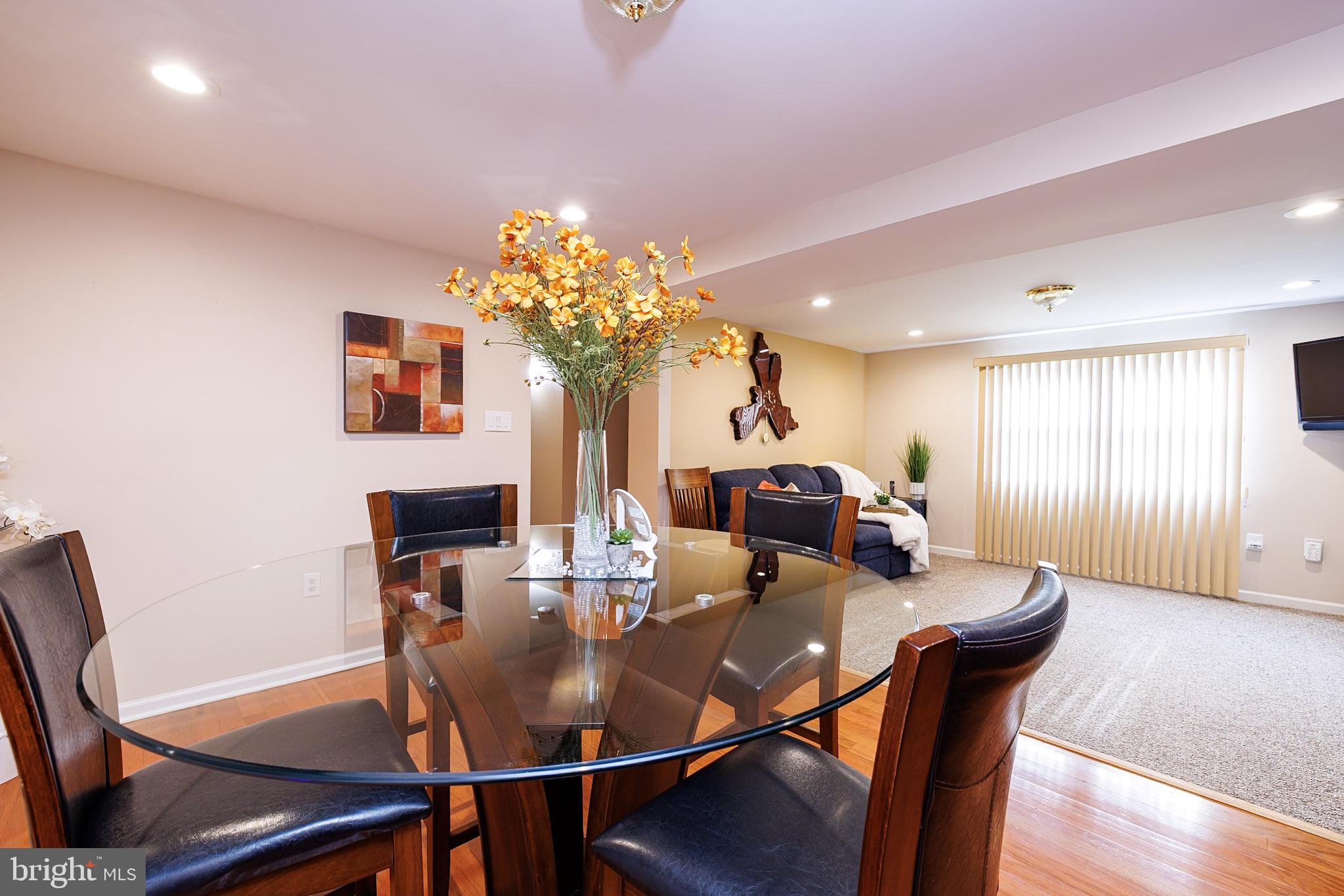 MARLBORO MEADOWS - Residential