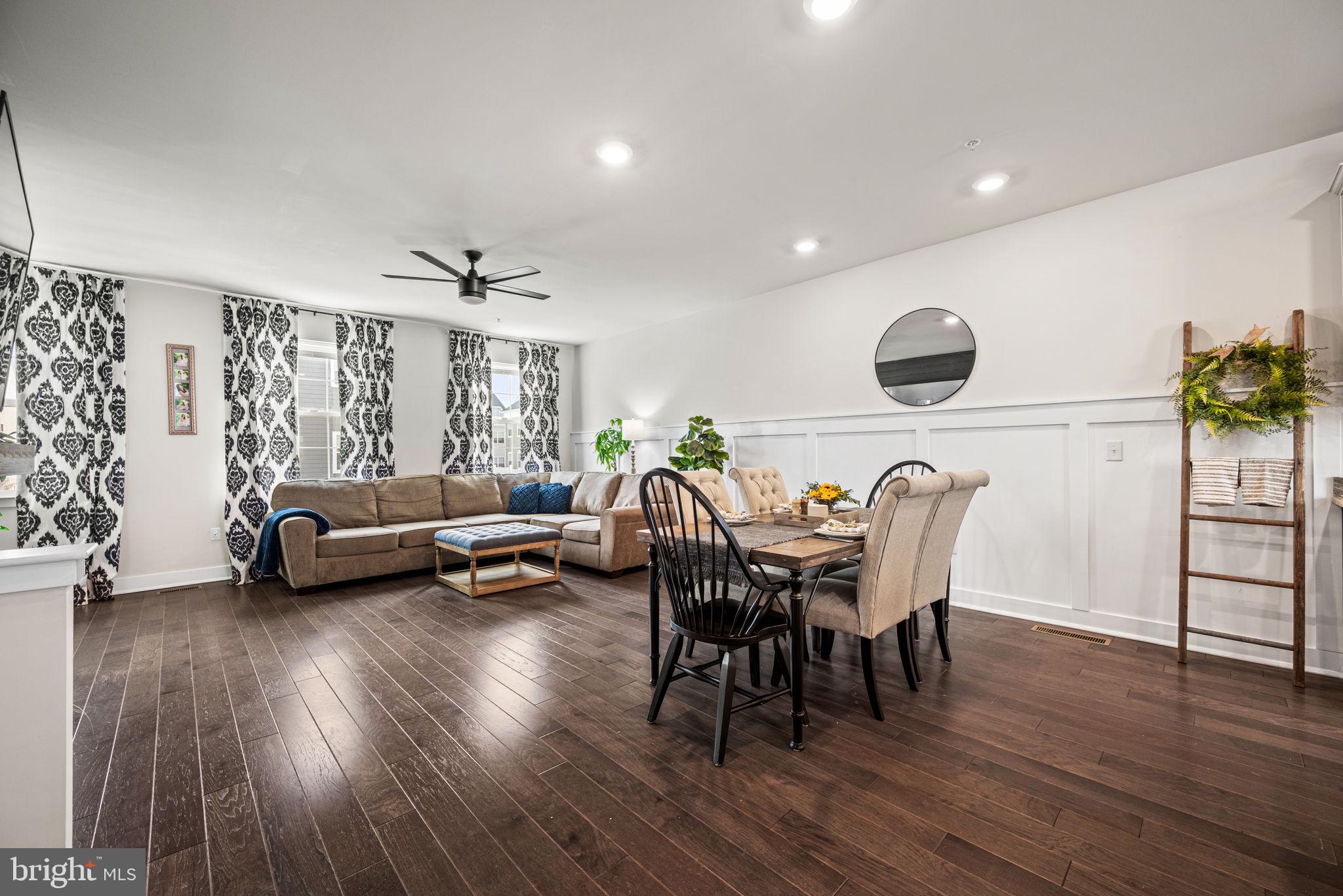 WATERSIDE - Residential