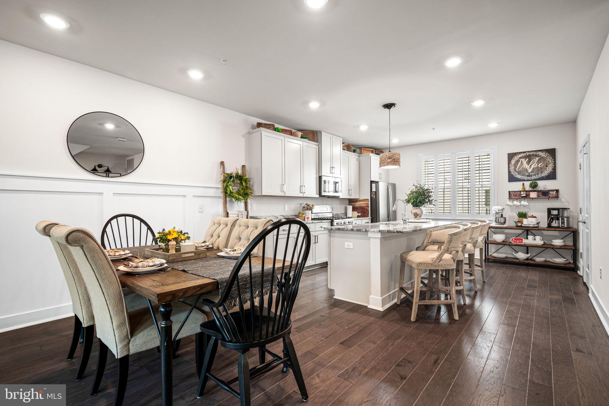 WATERSIDE - Residential