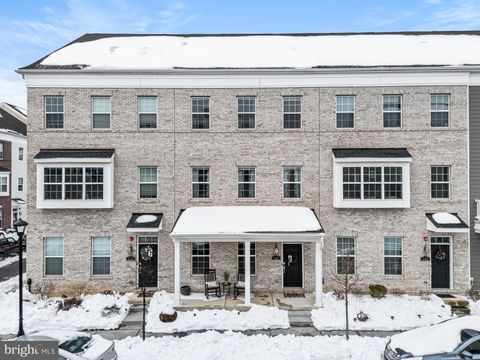 Townhouse For Sale - 124 Alexandria Street<br/> BENSALEM, PA 19020