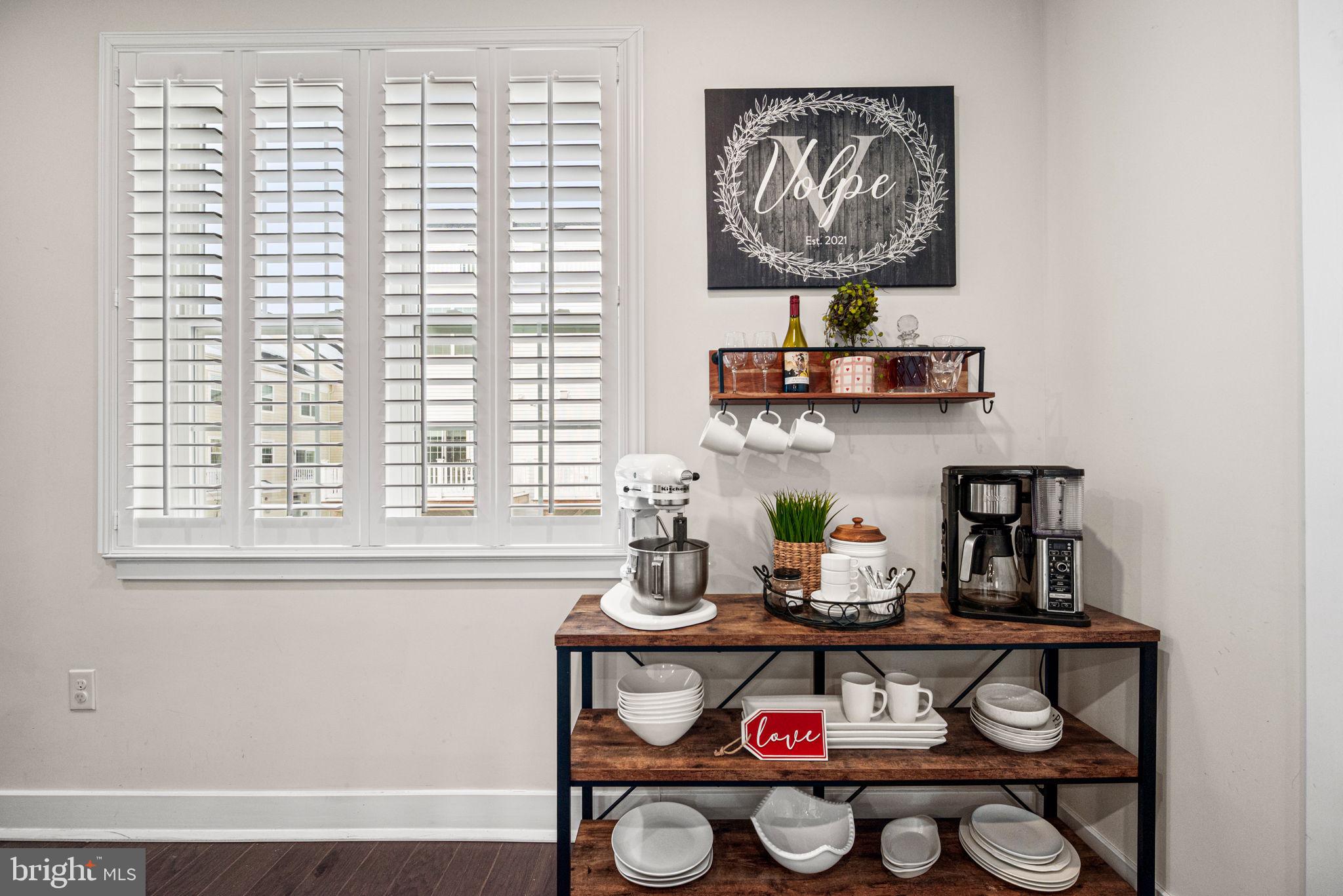 WATERSIDE - Residential