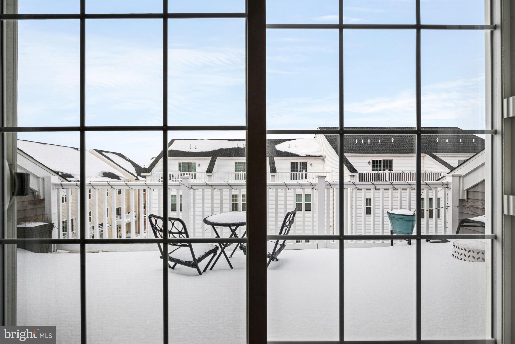 WATERSIDE - Residential