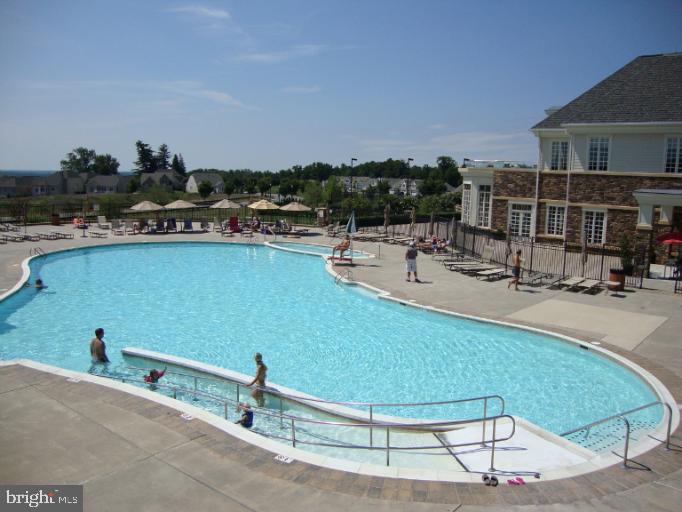 BULLE ROCK - Residential