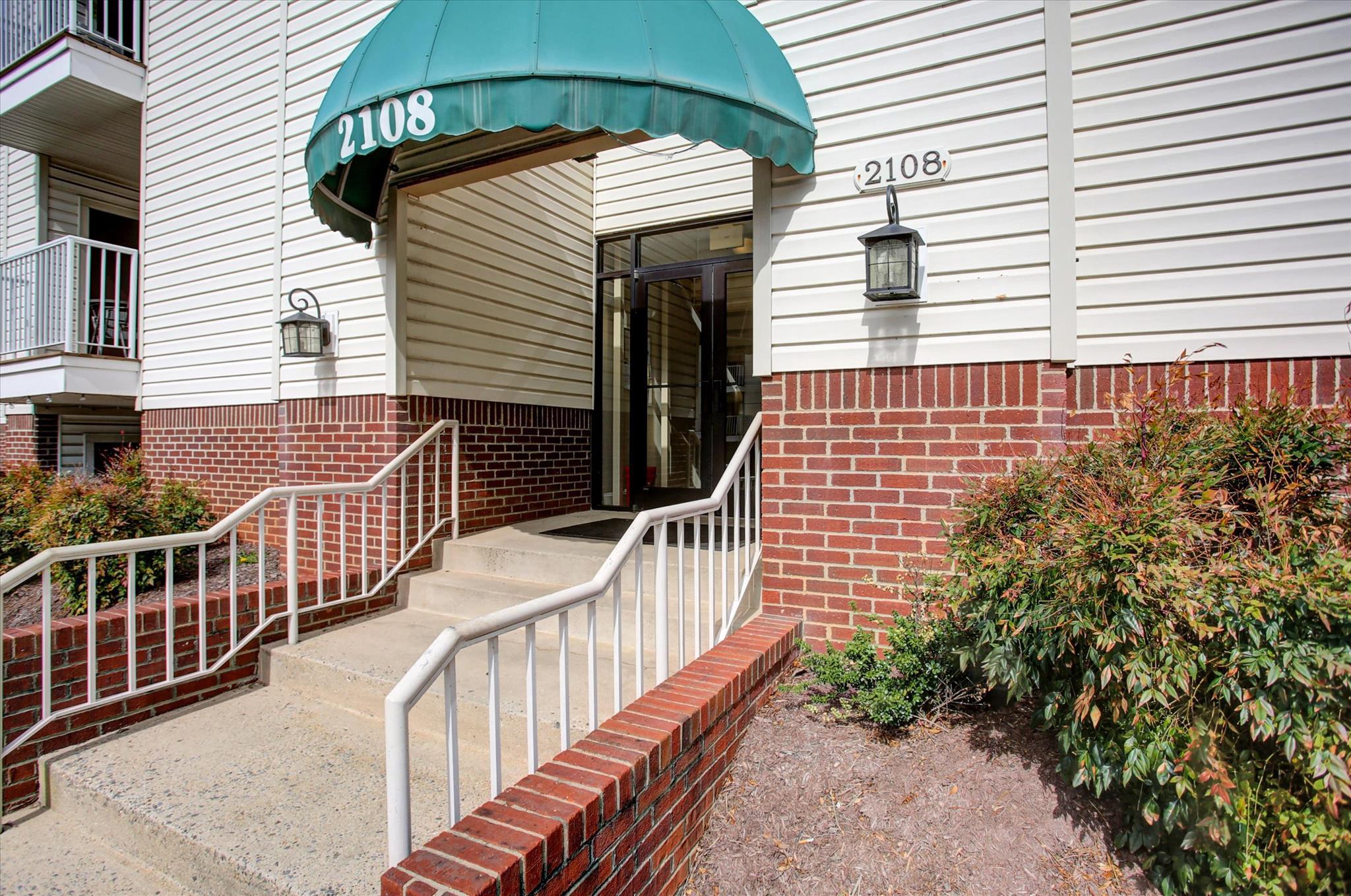 OLD FARM STATION - Residential