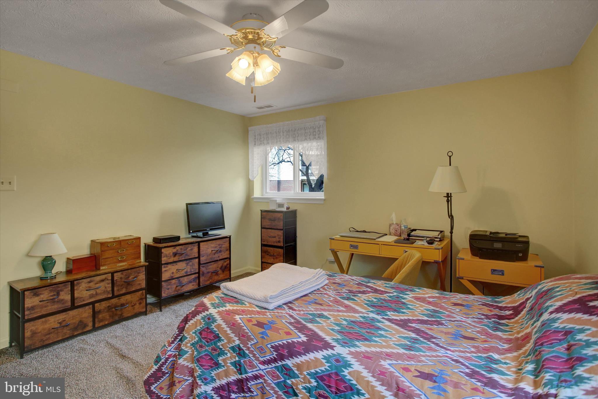 OLD FARM STATION - Residential