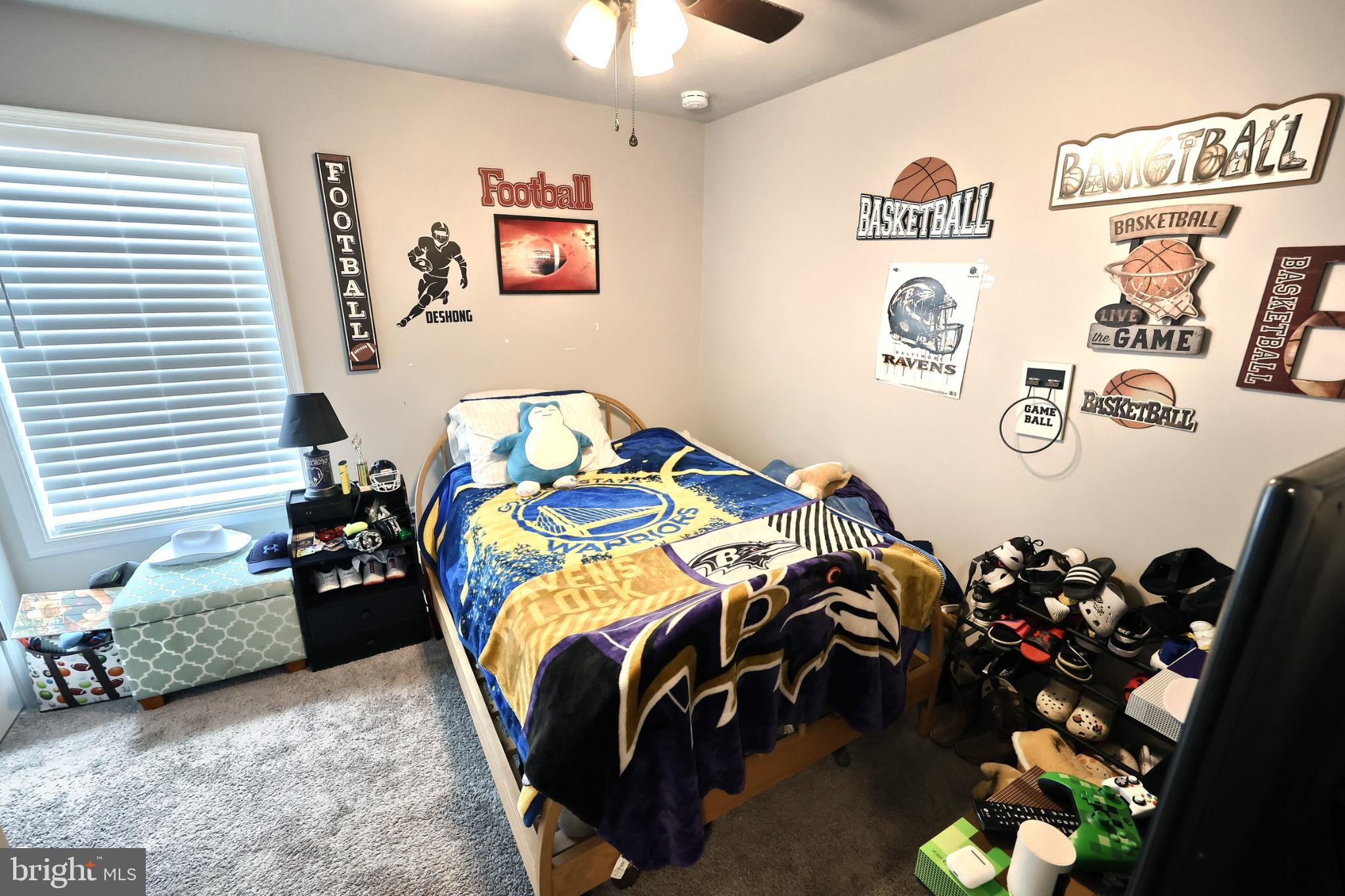 OXFORD POINTE - Residential