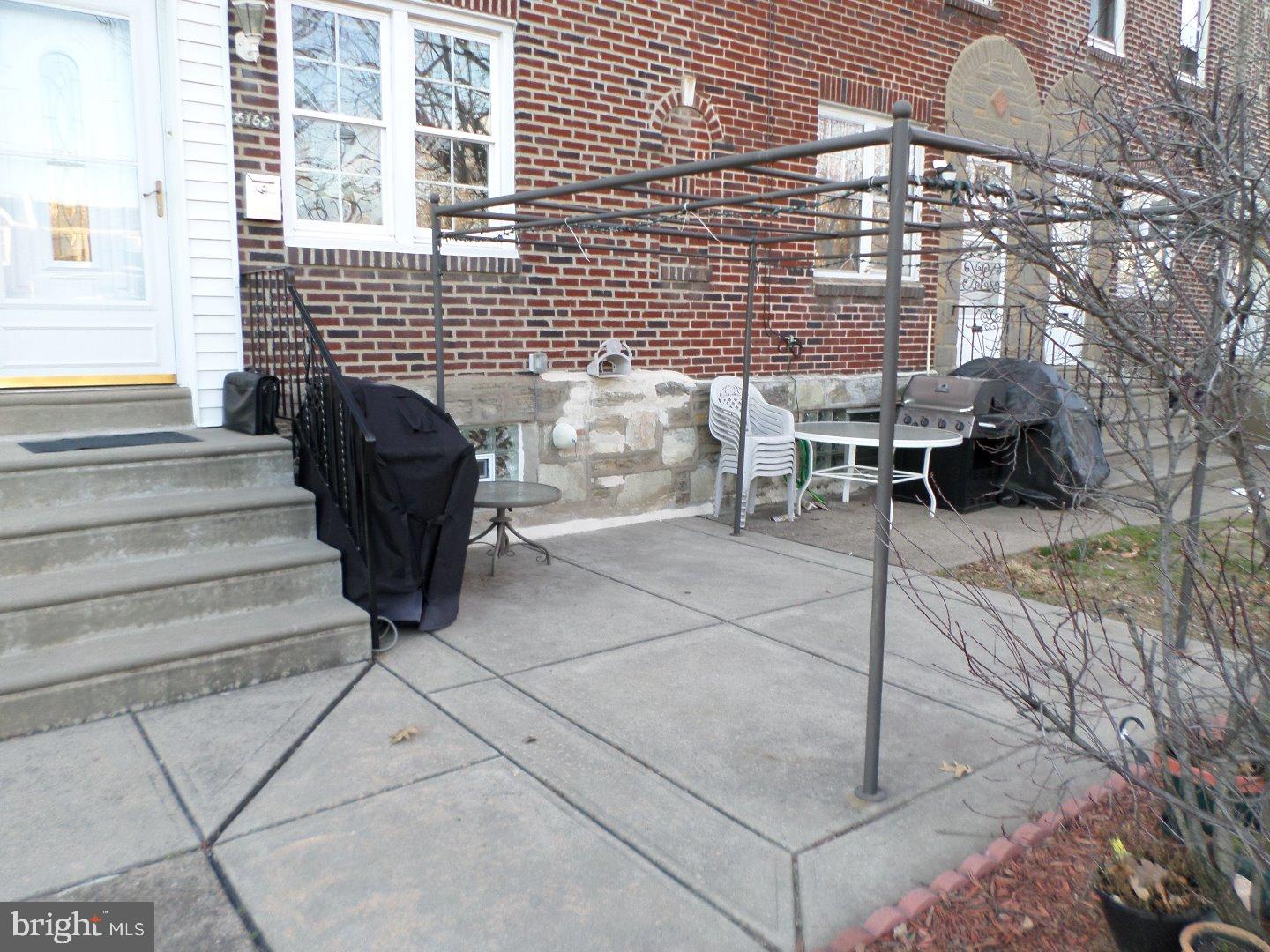 MAYFAIR - Residential