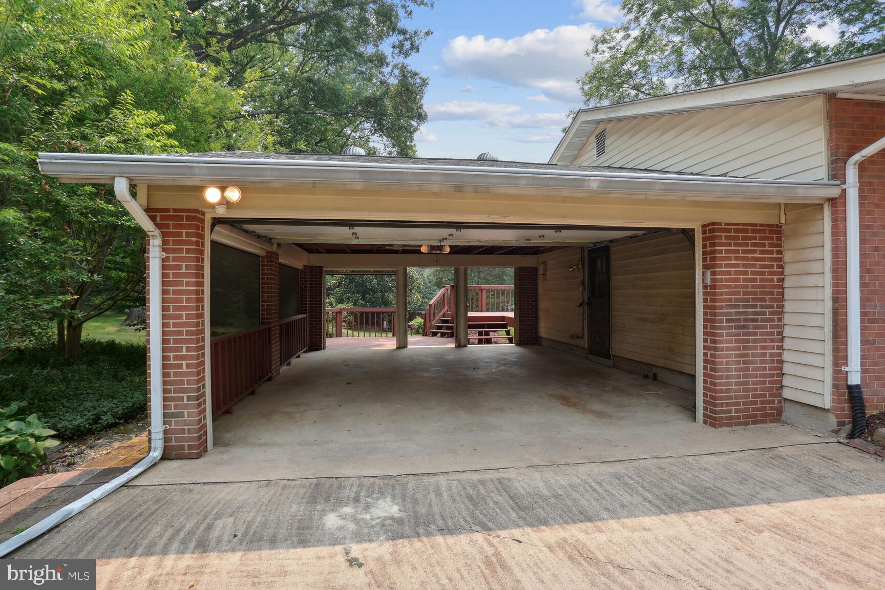 SULGRAVE MANOR - Residential