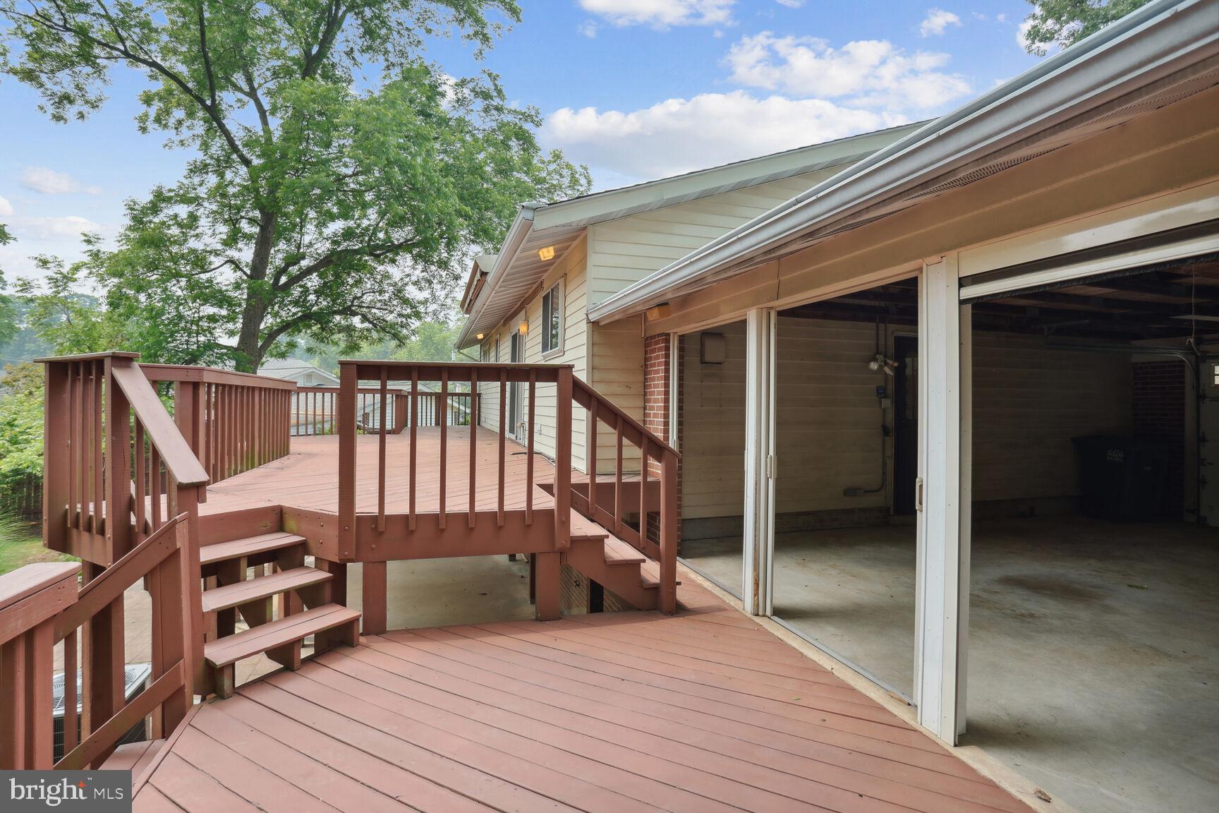 SULGRAVE MANOR - Residential