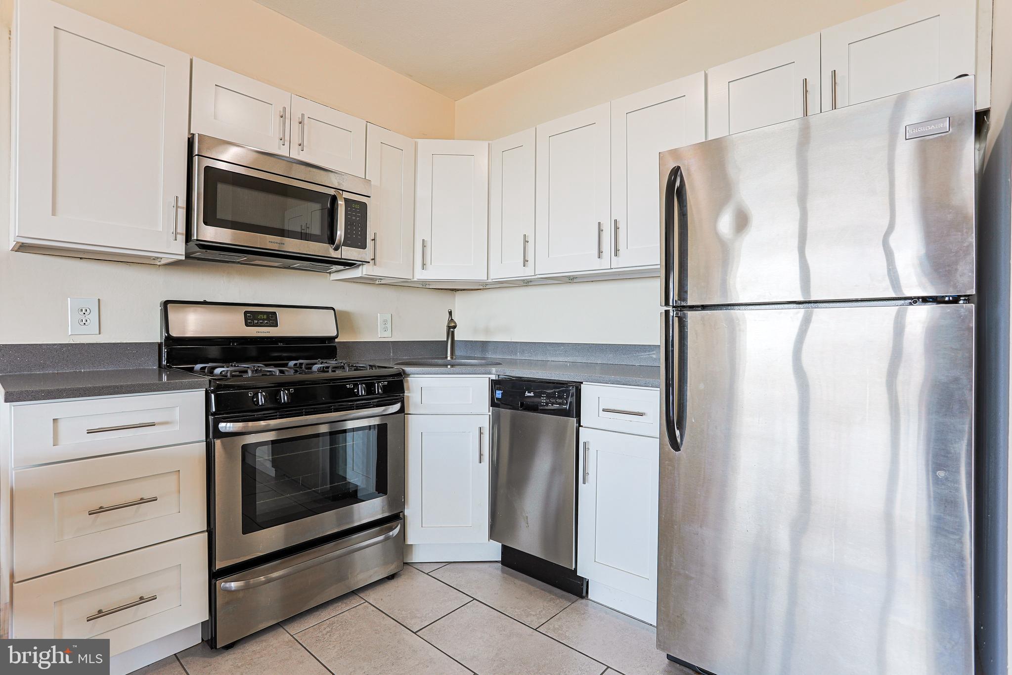 FAIRMOUNT - Residential