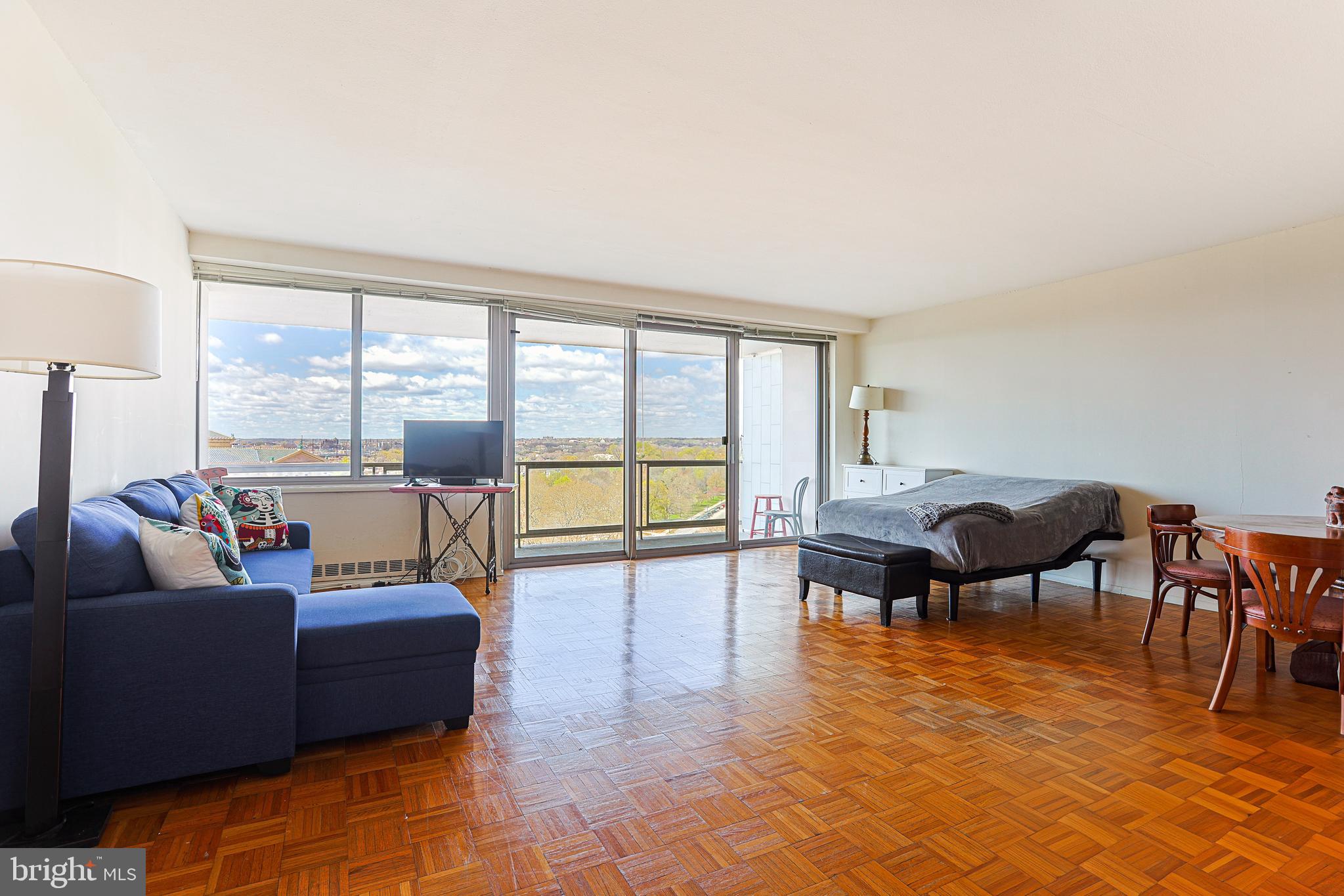 FAIRMOUNT - Residential