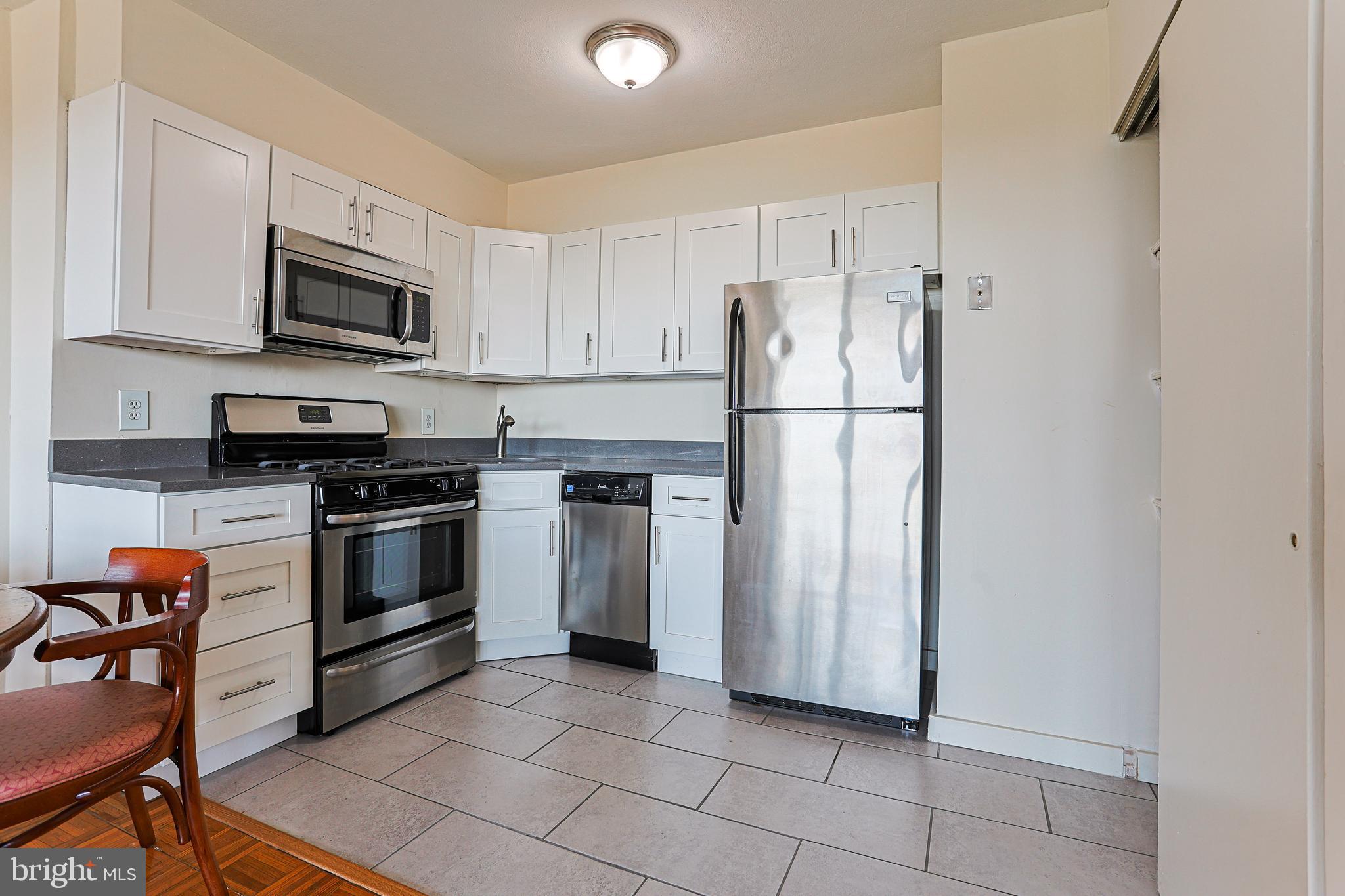 FAIRMOUNT - Residential