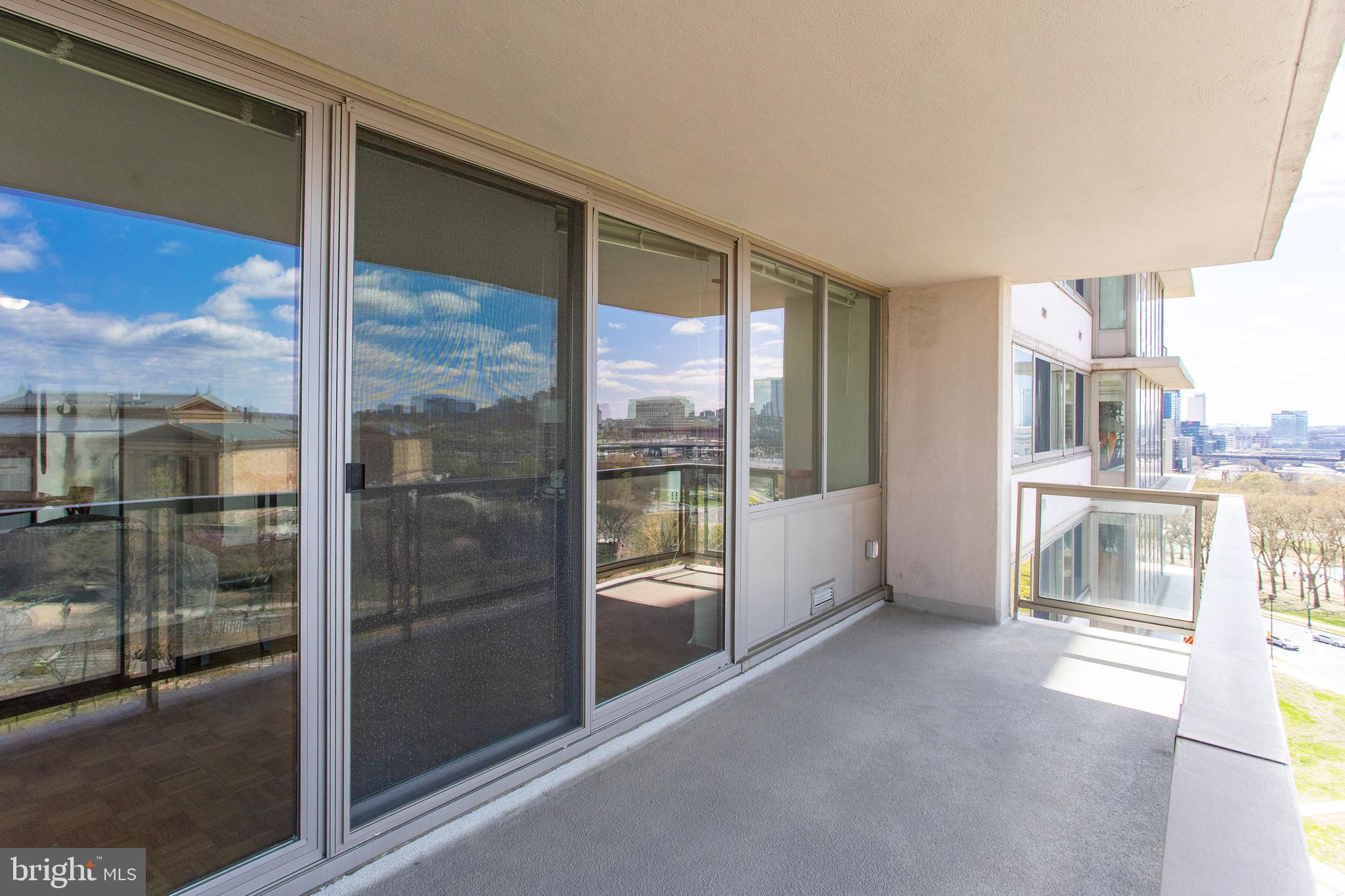 FAIRMOUNT - Residential