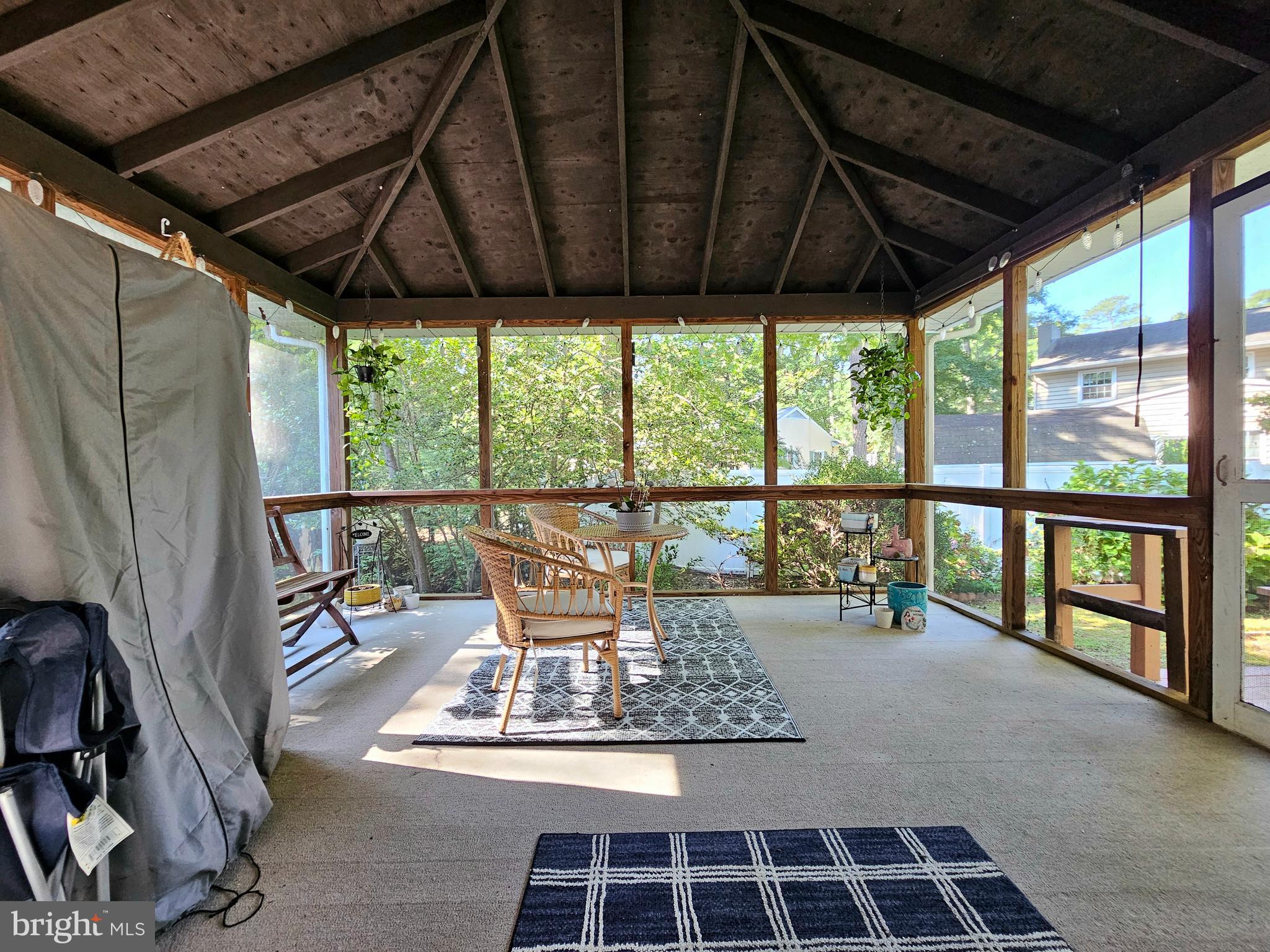 HUNTING PARK - Residential