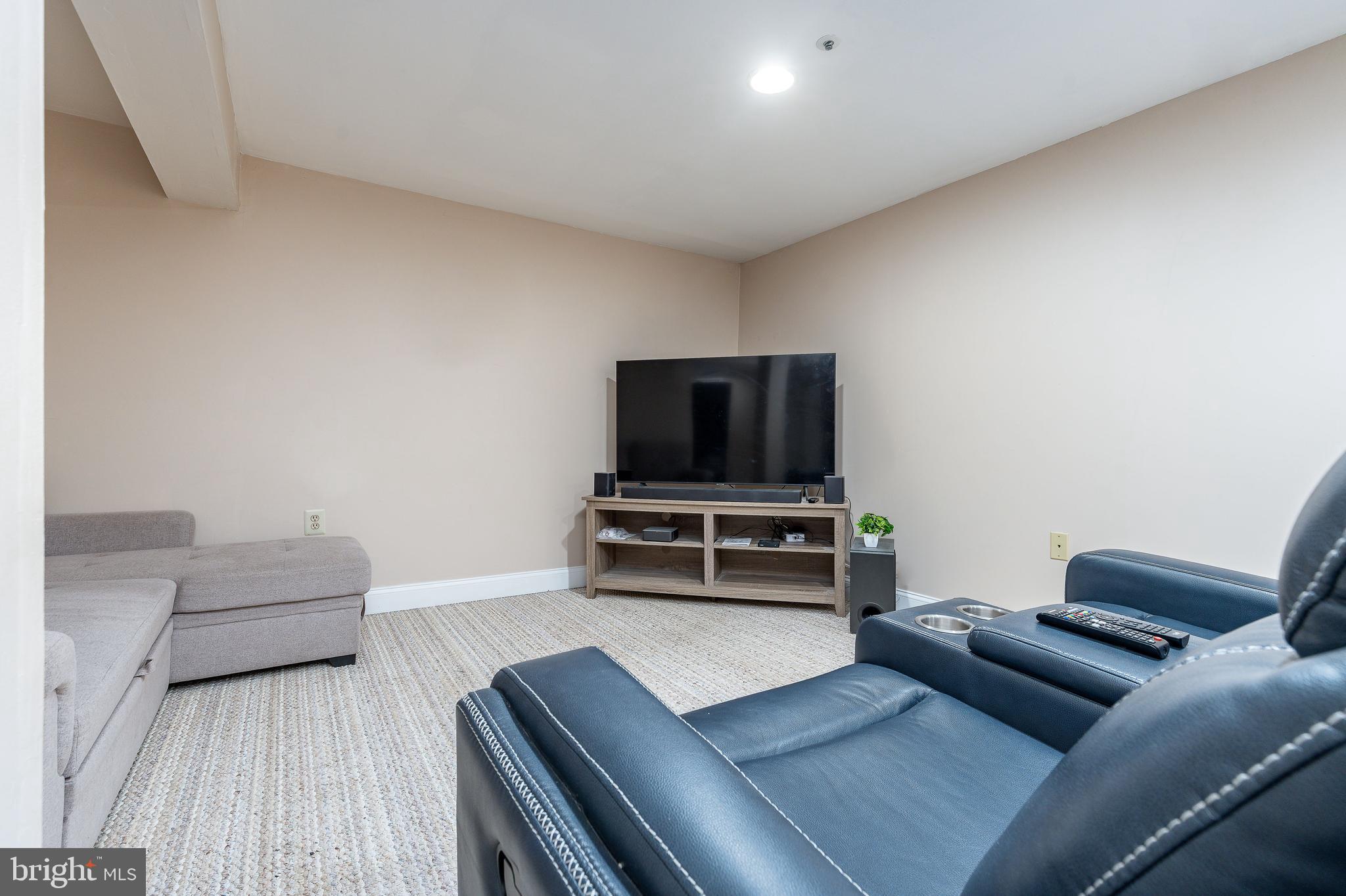 POWDER MILL - Residential