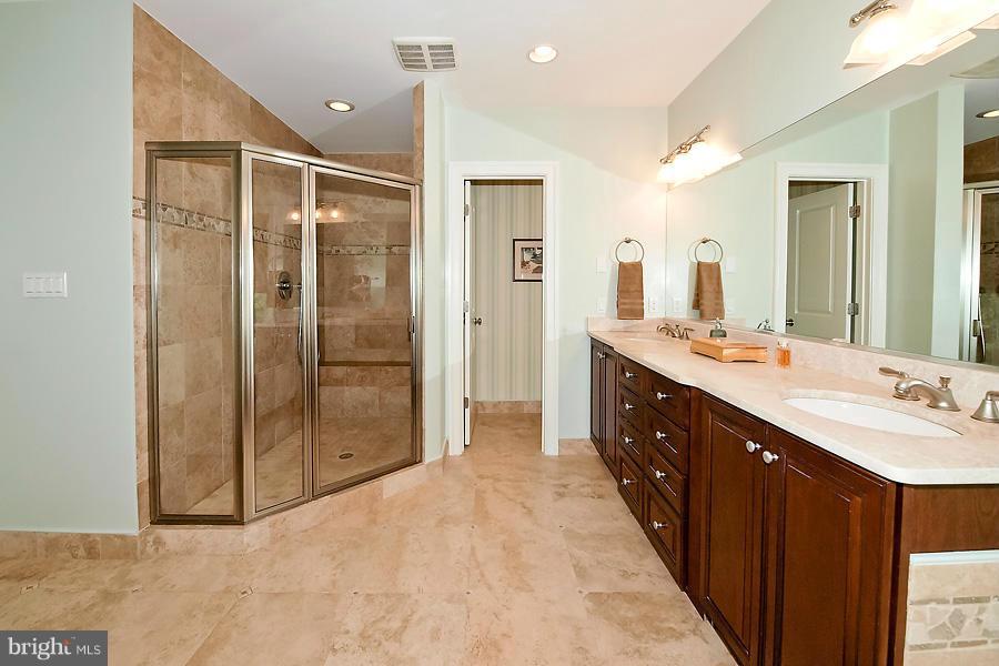 FRANKLIN PARK - Residential