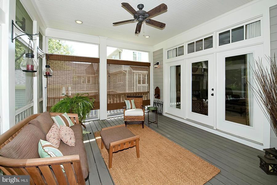 FRANKLIN PARK - Residential