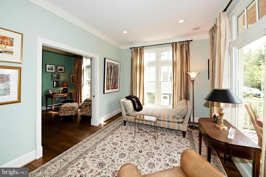 FRANKLIN PARK - Residential