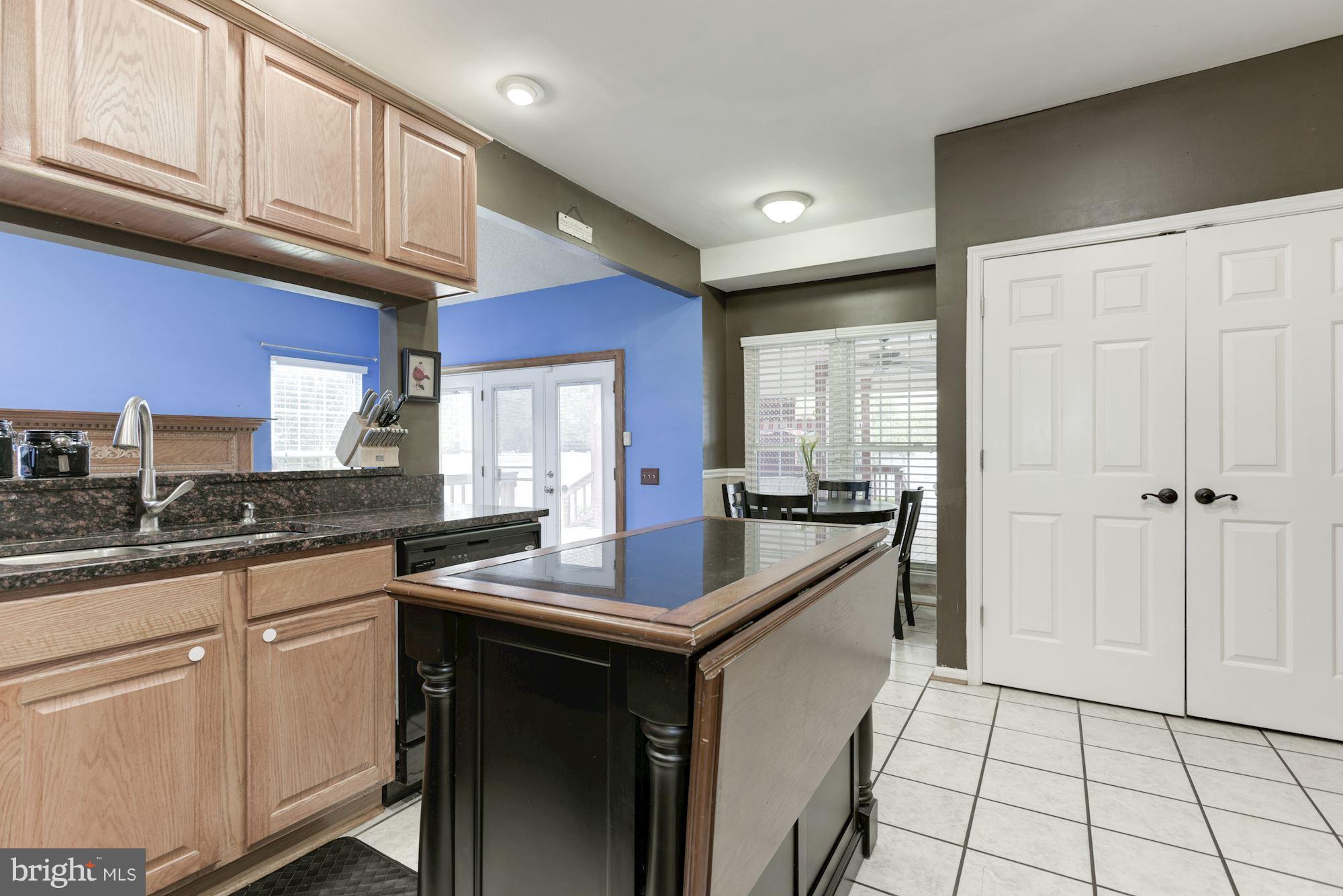 OAKENSHAW - Residential