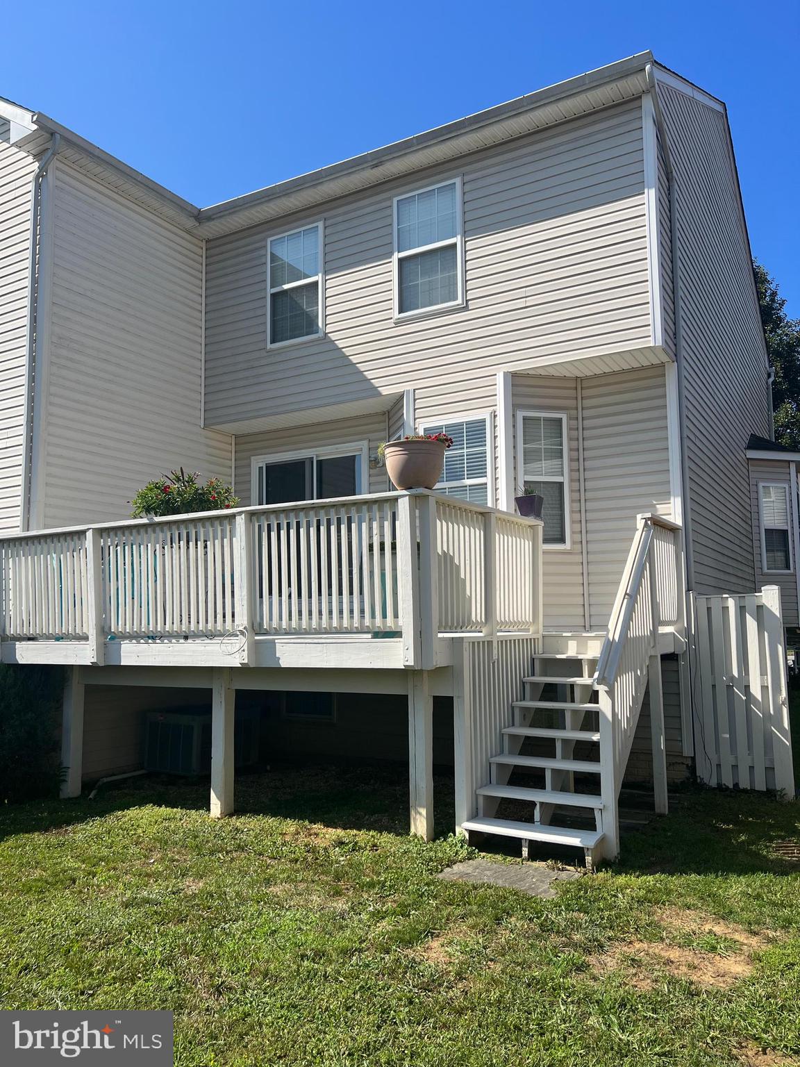 GREEN MEADOWS - Residential