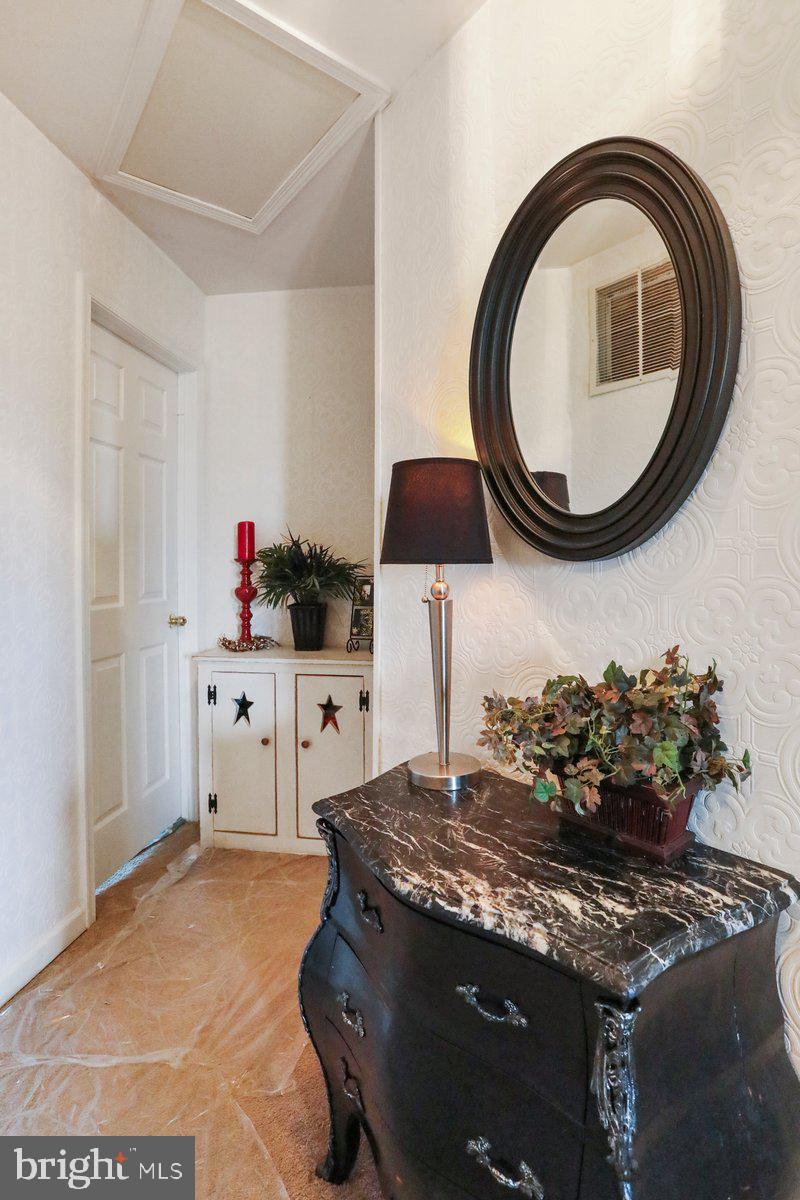 GREEN MEADOWS - Residential