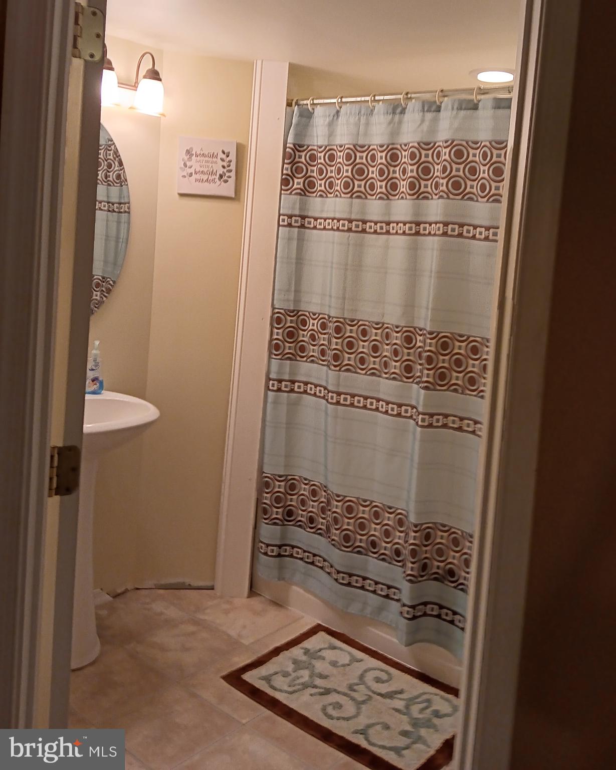 GREEN MEADOWS - Residential