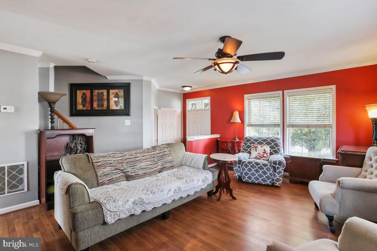 GREEN MEADOWS - Residential